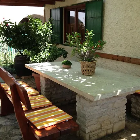 Stinjan, Istria 4 Štinjan